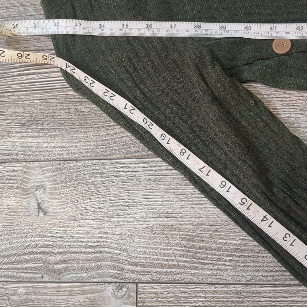5/$25 Chocolate USA Green Ribbed Sweater Size S - Picture 4 of 6